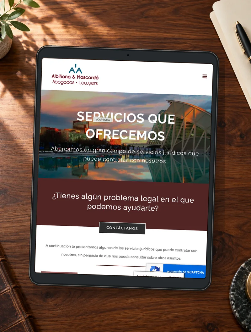 Web de Albiñana & Moscardó, abogados en Valencia, diseñada por Sergio Zeus